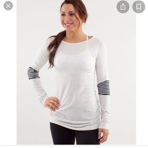 Lululemon long sleeved shirt sz 6